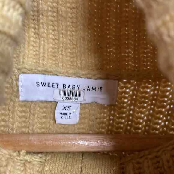Sweet Baby Jamie Yellow 1/2 Zip Sweater XS Flaw - Picture 7 of 7